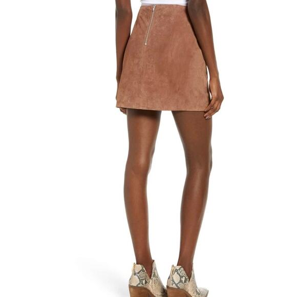 BlankNYC suede mini skirt SIZE: 24 - Picture 2 of 9